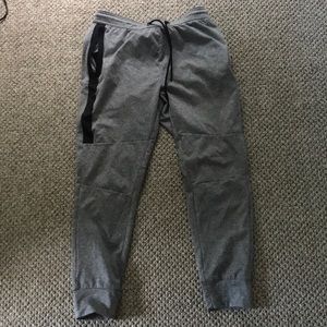 American Eagle dry-fit Joggers